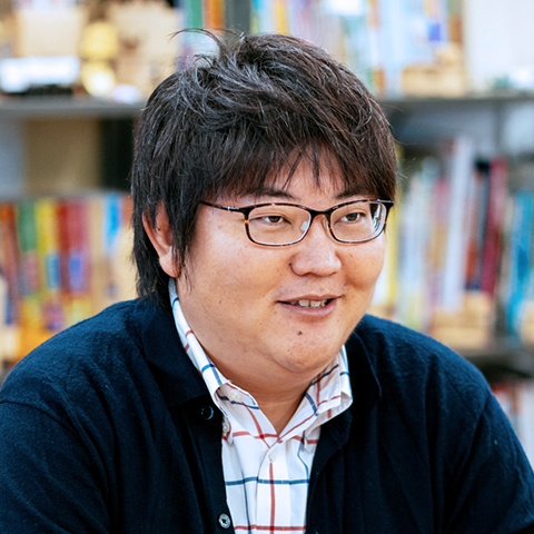 額田 一利